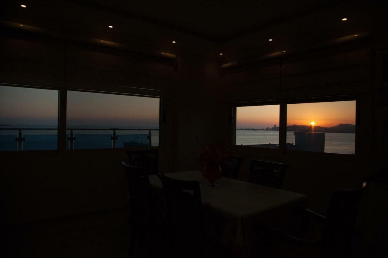 Adriatic Seaview Apartment Дуррес Экстерьер фото